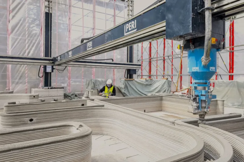 Japan Builds the World’s First 3D-Printed Train Station