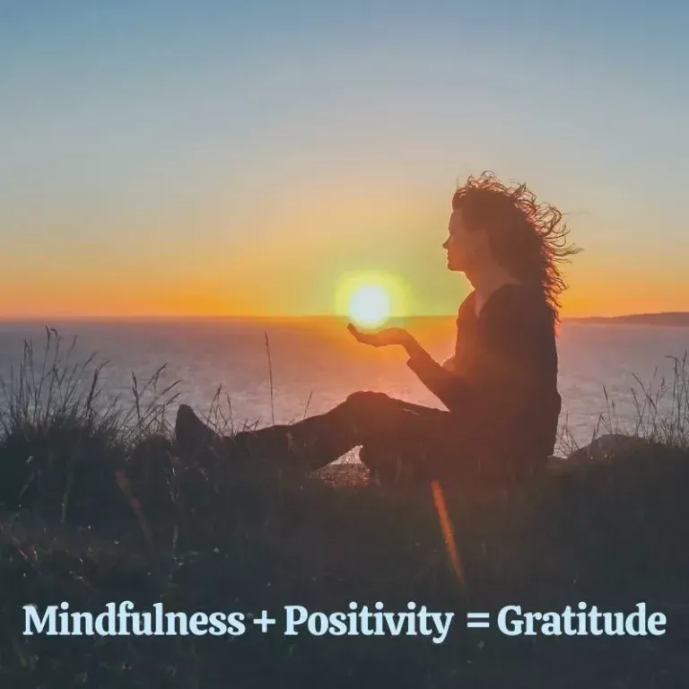 How Gratitude Enhances Mindfulness and Positive Thinking: A Simple Guide
